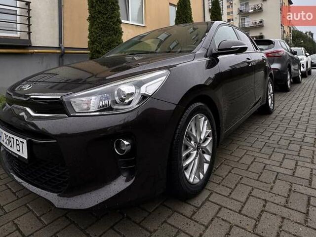 Коричневий Кіа Ріо, об'ємом двигуна 1.37 л та пробігом 80 тис. км за 15200 $, фото 11 на Automoto.ua