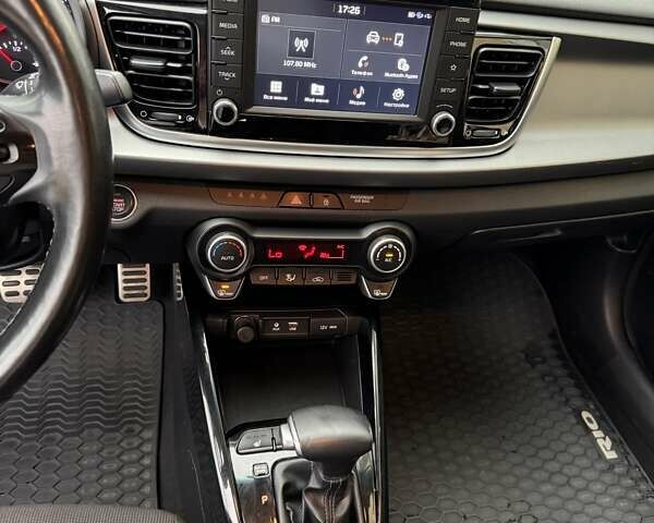 Коричневий Кіа Ріо, об'ємом двигуна 1.37 л та пробігом 80 тис. км за 15200 $, фото 16 на Automoto.ua