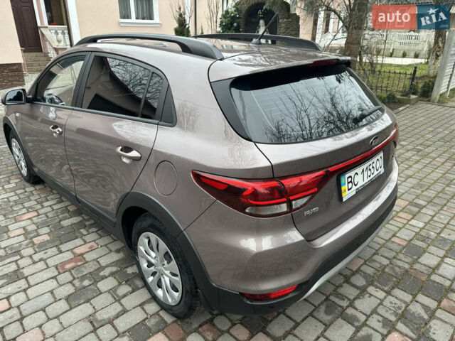 Коричневий Кіа Ріо, об'ємом двигуна 1.6 л та пробігом 80 тис. км за 17100 $, фото 3 на Automoto.ua