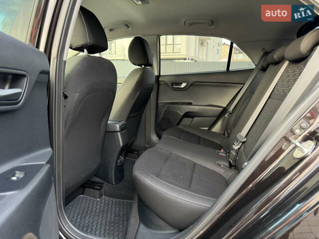 Коричневий Кіа Ріо, об'ємом двигуна 1.4 л та пробігом 82 тис. км за 14800 $, фото 32 на Automoto.ua