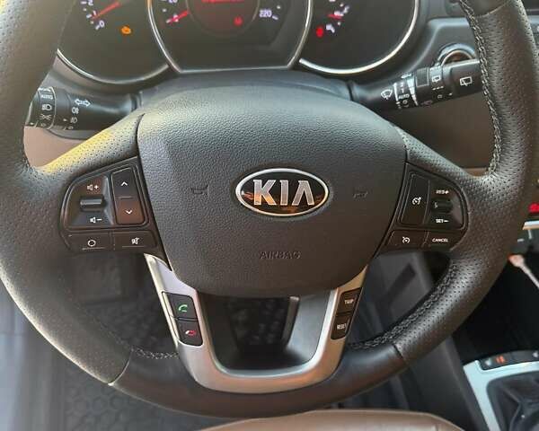 Коричневий Кіа Ріо, об'ємом двигуна 1.4 л та пробігом 171 тис. км за 7950 $, фото 15 на Automoto.ua