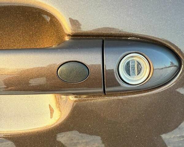 Коричневий Кіа Ріо, об'ємом двигуна 1.4 л та пробігом 171 тис. км за 7950 $, фото 8 на Automoto.ua