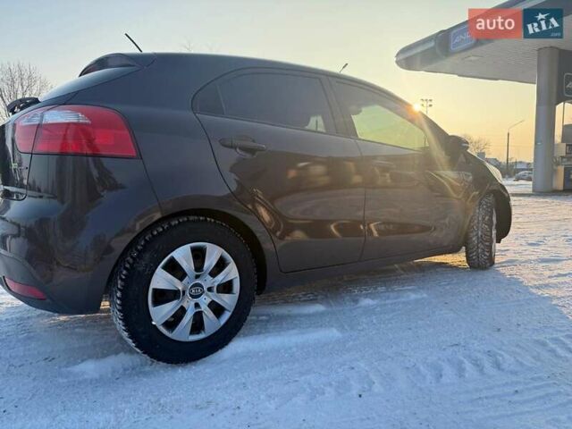 Коричневий Кіа Ріо, об'ємом двигуна 1.4 л та пробігом 171 тис. км за 7950 $, фото 37 на Automoto.ua