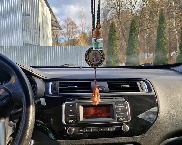 Коричневий Кіа Ріо, об'ємом двигуна 1.4 л та пробігом 157 тис. км за 9000 $, фото 9 на Automoto.ua