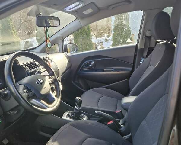 Коричневий Кіа Ріо, об'ємом двигуна 1.4 л та пробігом 157 тис. км за 9000 $, фото 10 на Automoto.ua