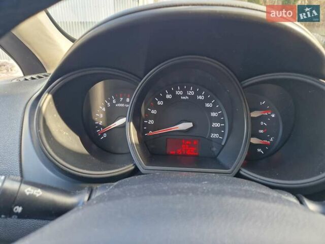 Коричневий Кіа Ріо, об'ємом двигуна 1.4 л та пробігом 157 тис. км за 9000 $, фото 6 на Automoto.ua