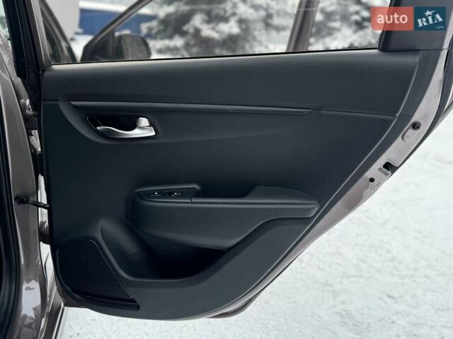 Коричневый Киа Рио, объемом двигателя 1.59 л и пробегом 67 тыс. км за 11800 $, фото 46 на Automoto.ua