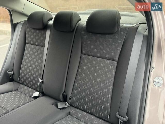 Коричневый Киа Рио, объемом двигателя 1.59 л и пробегом 67 тыс. км за 11800 $, фото 48 на Automoto.ua