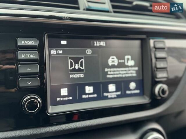 Коричневый Киа Рио, объемом двигателя 1.59 л и пробегом 67 тыс. км за 11800 $, фото 68 на Automoto.ua