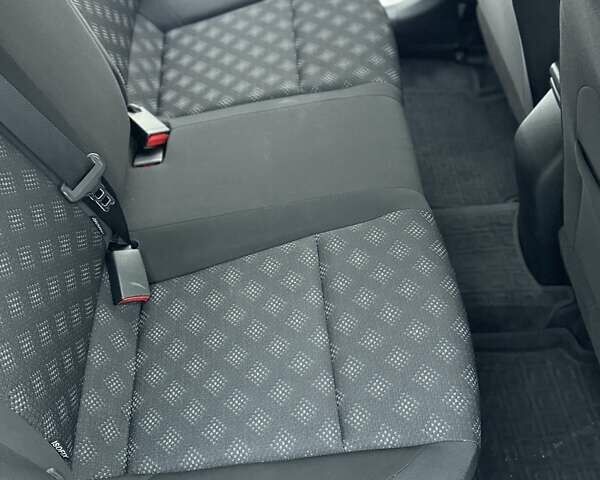 Коричневый Киа Рио, объемом двигателя 1.59 л и пробегом 67 тыс. км за 11800 $, фото 47 на Automoto.ua