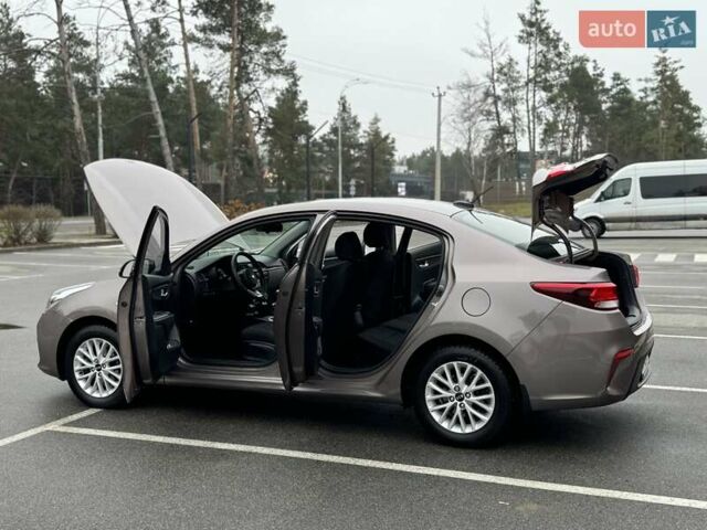 Коричневый Киа Рио, объемом двигателя 1.59 л и пробегом 67 тыс. км за 11800 $, фото 25 на Automoto.ua