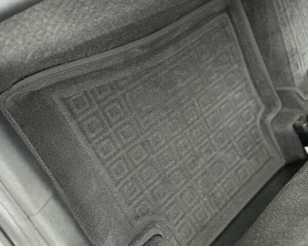 Коричневый Киа Рио, объемом двигателя 1.59 л и пробегом 67 тыс. км за 11800 $, фото 55 на Automoto.ua