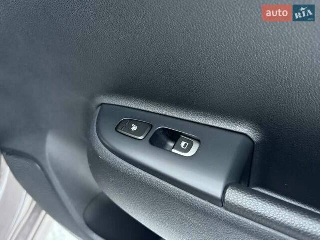 Коричневый Киа Рио, объемом двигателя 1.59 л и пробегом 67 тыс. км за 11800 $, фото 58 на Automoto.ua