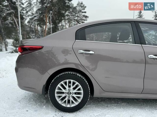 Коричневый Киа Рио, объемом двигателя 1.59 л и пробегом 67 тыс. км за 11800 $, фото 9 на Automoto.ua