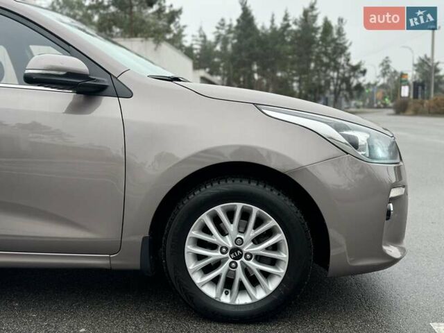 Коричневый Киа Рио, объемом двигателя 1.59 л и пробегом 67 тыс. км за 11800 $, фото 9 на Automoto.ua