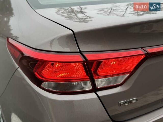 Коричневый Киа Рио, объемом двигателя 1.59 л и пробегом 67 тыс. км за 11800 $, фото 15 на Automoto.ua