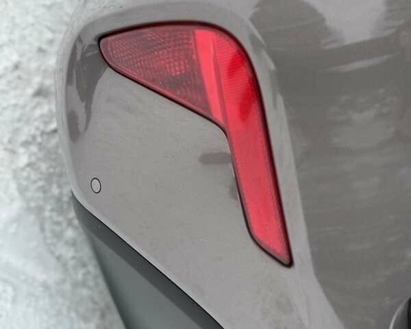 Коричневый Киа Рио, объемом двигателя 1.59 л и пробегом 67 тыс. км за 11800 $, фото 18 на Automoto.ua