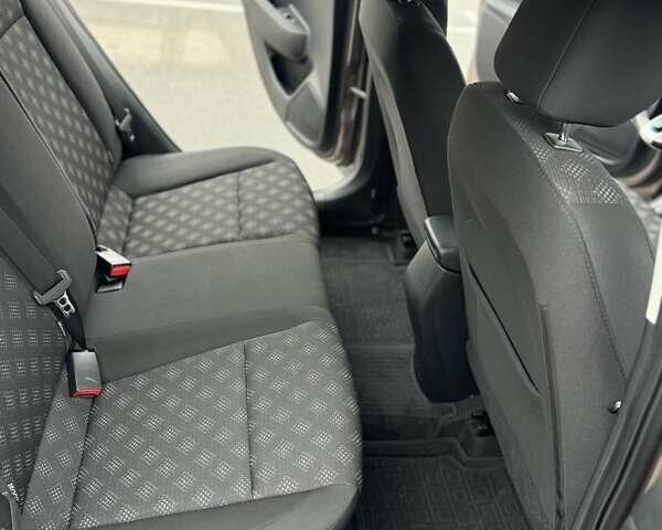 Коричневый Киа Рио, объемом двигателя 1.59 л и пробегом 67 тыс. км за 11800 $, фото 54 на Automoto.ua