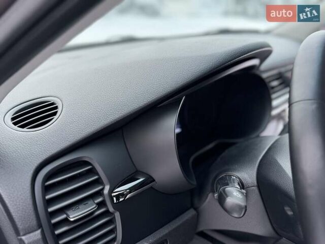 Коричневый Киа Рио, объемом двигателя 1.59 л и пробегом 67 тыс. км за 11800 $, фото 30 на Automoto.ua