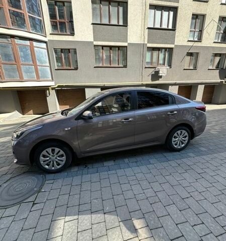 Коричневый Киа Рио, объемом двигателя 1.37 л и пробегом 118 тыс. км за 12800 $, фото 8 на Automoto.ua