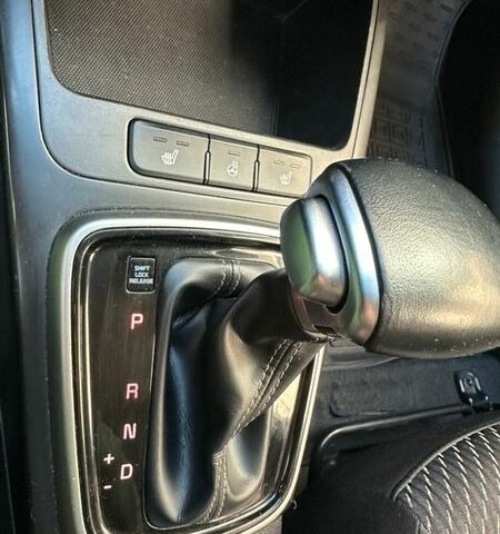 Коричневый Киа Рио, объемом двигателя 1.37 л и пробегом 118 тыс. км за 12800 $, фото 6 на Automoto.ua