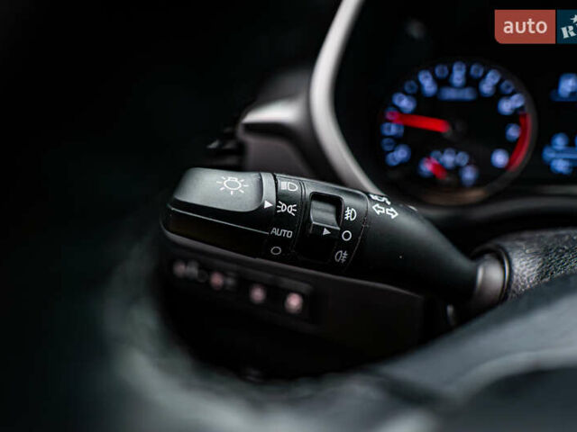 Коричневий Кіа Ріо, об'ємом двигуна 1.6 л та пробігом 39 тис. км за 15768 $, фото 13 на Automoto.ua