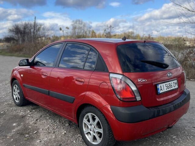 Кіа Ріо 2005 у Яготине на Automoto.ua Червоний Кіа Ріо, об'ємом двигуна 1.6 л та пробігом 222 тис. км за 4800 $, фото 1 на Automoto.ua