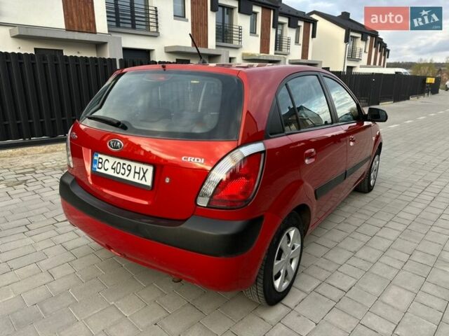 Красный Киа Рио, объемом двигателя 1.49 л и пробегом 264 тыс. км за 3999 $, фото 14 на Automoto.ua