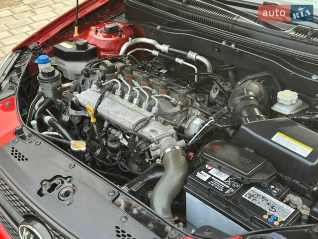 Красный Киа Рио, объемом двигателя 1.49 л и пробегом 264 тыс. км за 3999 $, фото 41 на Automoto.ua