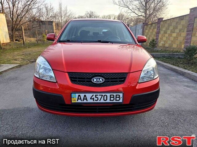Червоний Кіа Ріо, об'ємом двигуна 1.4 л та пробігом 162 тис. км за 4999 $, фото 2 на Automoto.ua
