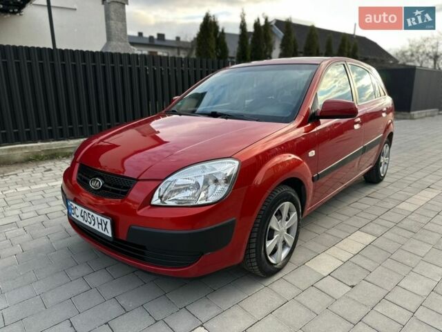 Красный Киа Рио, объемом двигателя 1.49 л и пробегом 264 тыс. км за 3999 $, фото 11 на Automoto.ua