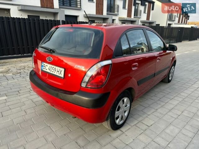 Красный Киа Рио, объемом двигателя 1.49 л и пробегом 264 тыс. км за 3999 $, фото 9 на Automoto.ua
