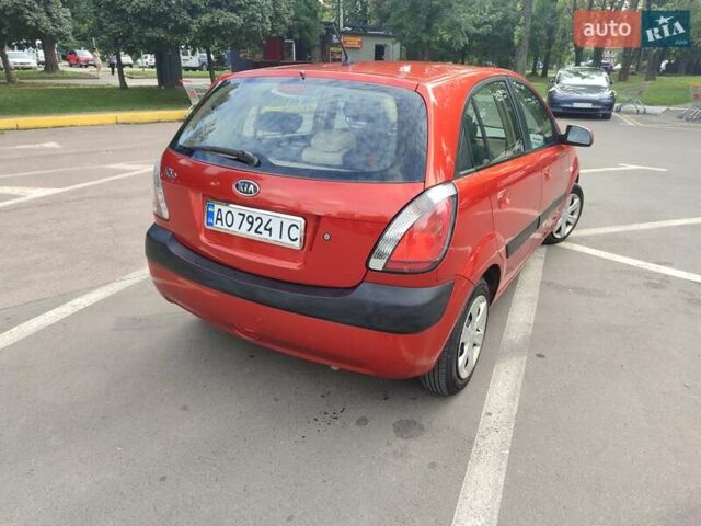 Красный Киа Рио, объемом двигателя 1.4 л и пробегом 281 тыс. км за 3900 $, фото 18 на Automoto.ua