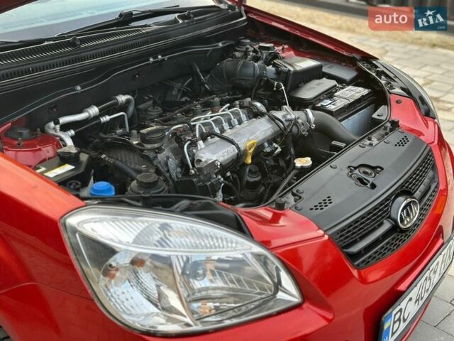 Красный Киа Рио, объемом двигателя 1.49 л и пробегом 264 тыс. км за 3999 $, фото 40 на Automoto.ua