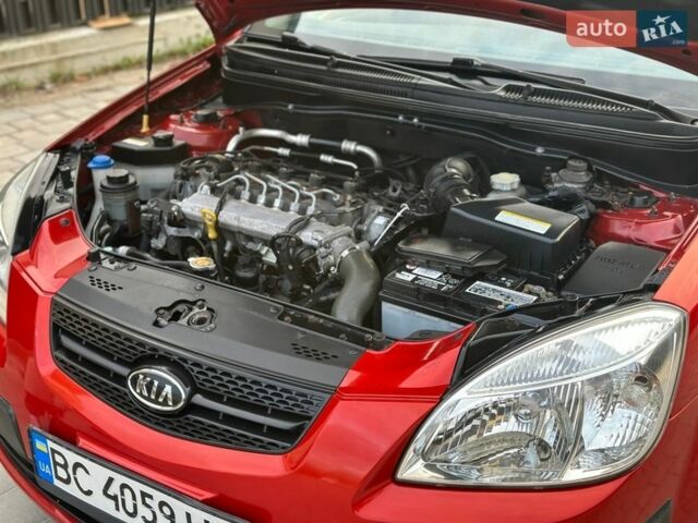 Красный Киа Рио, объемом двигателя 1.49 л и пробегом 264 тыс. км за 3999 $, фото 42 на Automoto.ua