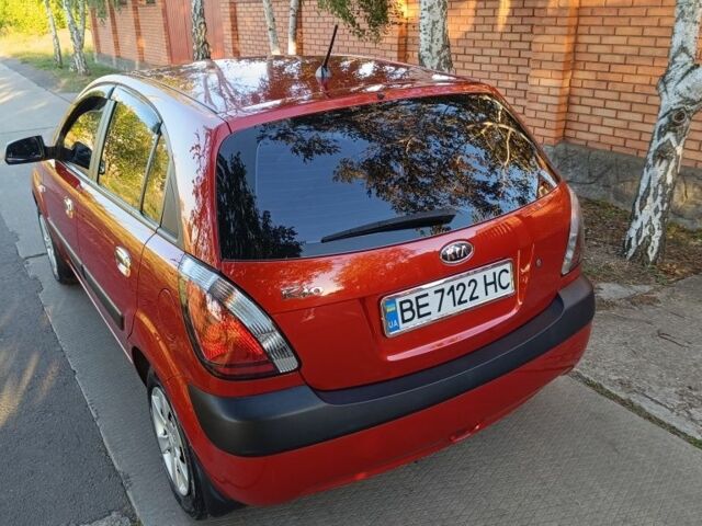 Красный Киа Рио, объемом двигателя 1.4 л и пробегом 161 тыс. км за 5774 $, фото 18 на Automoto.ua