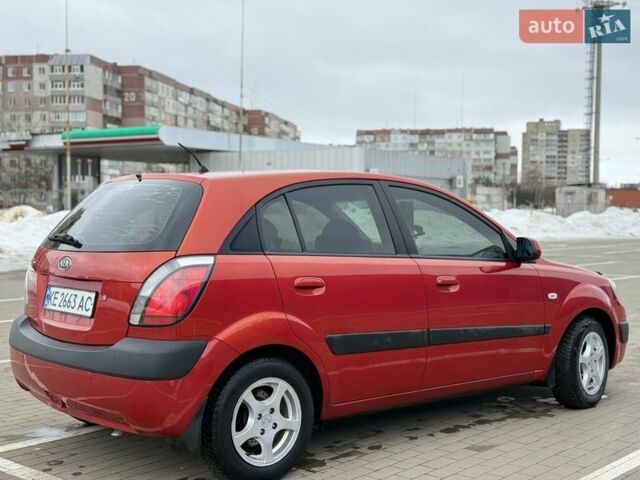 Красный Киа Рио, объемом двигателя 1.4 л и пробегом 153 тыс. км за 6499 $, фото 4 на Automoto.ua