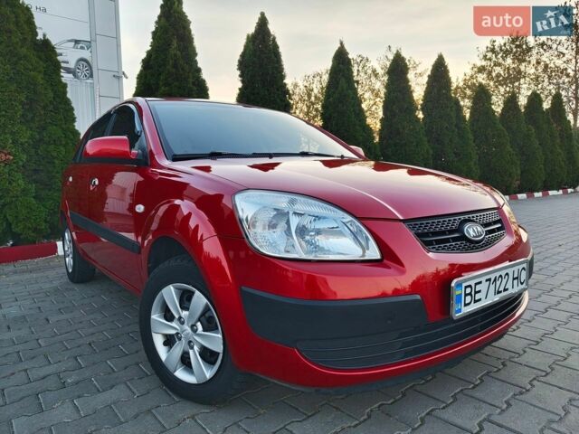 Червоний Кіа Ріо, об'ємом двигуна 1.4 л та пробігом 162 тис. км за 6200 $, фото 15 на Automoto.ua