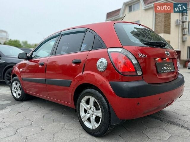 Красный Киа Рио, объемом двигателя 1.4 л и пробегом 178 тыс. км за 4500 $, фото 28 на Automoto.ua