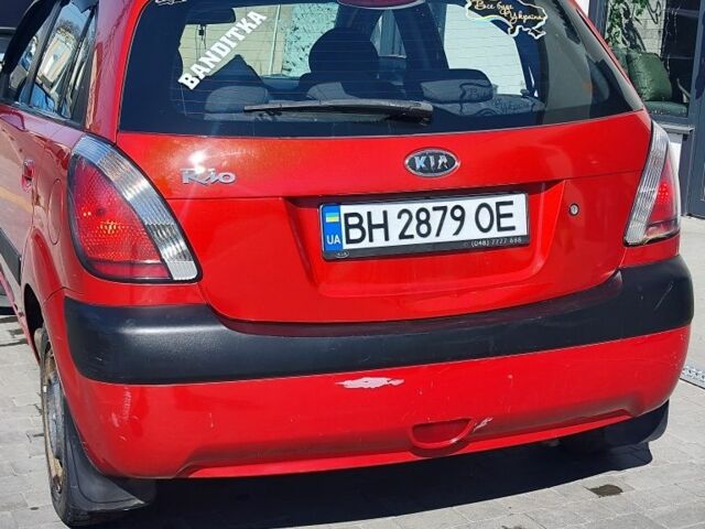 Красный Киа Рио, объемом двигателя 0 л и пробегом 172 тыс. км за 4800 $, фото 6 на Automoto.ua