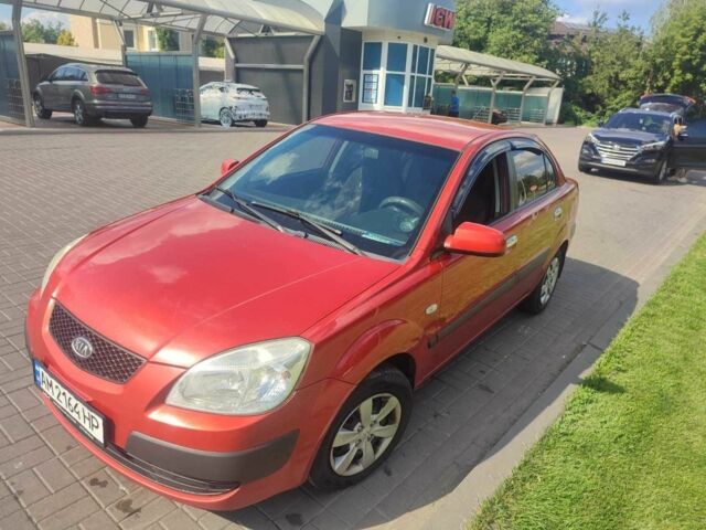 Червоний Кіа Ріо, об'ємом двигуна 1.4 л та пробігом 184 тис. км за 4500 $, фото 16 на Automoto.ua