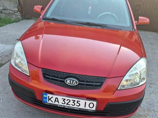 Красный Киа Рио, объемом двигателя 1.4 л и пробегом 241 тыс. км за 4500 $, фото 7 на Automoto.ua