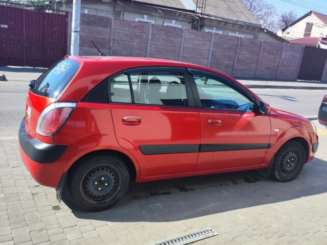 Красный Киа Рио, объемом двигателя 0 л и пробегом 172 тыс. км за 4800 $, фото 8 на Automoto.ua