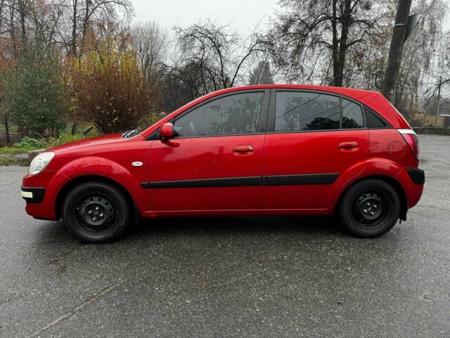 Красный Киа Рио, объемом двигателя 1.4 л и пробегом 189 тыс. км за 6490 $, фото 18 на Automoto.ua