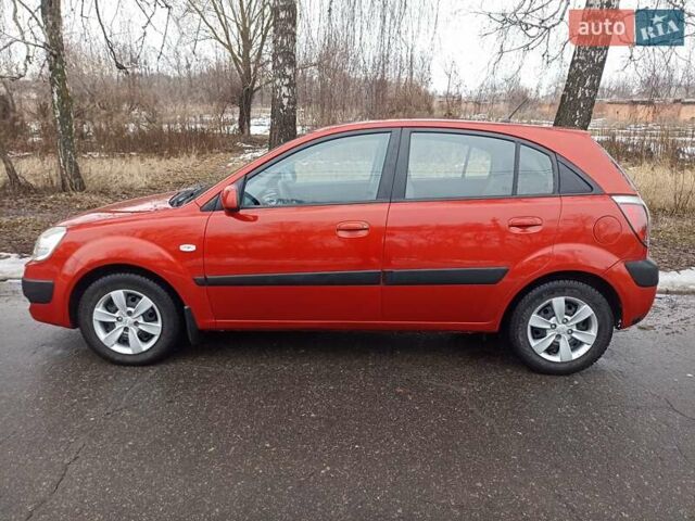 Червоний Кіа Ріо, об'ємом двигуна 1.4 л та пробігом 202 тис. км за 3999 $, фото 13 на Automoto.ua