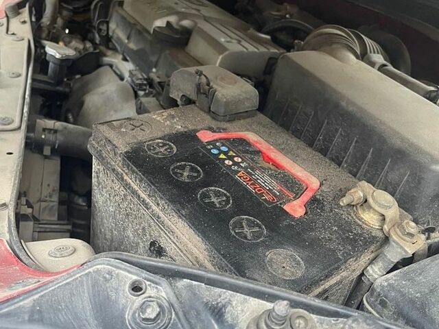 Красный Киа Рио, объемом двигателя 0 л и пробегом 37 тыс. км за 2450 $, фото 8 на Automoto.ua