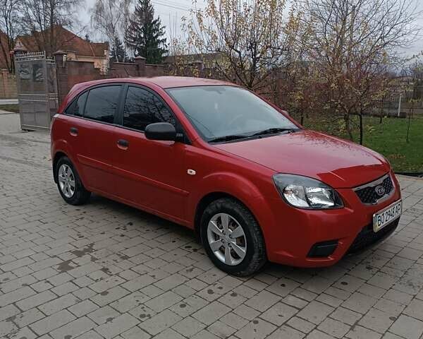 Красный Киа Рио, объемом двигателя 1.4 л и пробегом 120 тыс. км за 5000 $, фото 8 на Automoto.ua