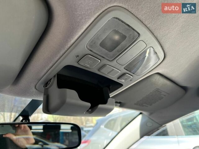 Червоний Кіа Ріо, об'ємом двигуна 1.4 л та пробігом 171 тис. км за 5700 $, фото 19 на Automoto.ua