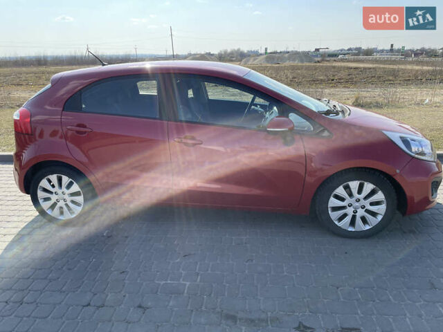 Красный Киа Рио, объемом двигателя 1.4 л и пробегом 209 тыс. км за 6200 $, фото 5 на Automoto.ua
