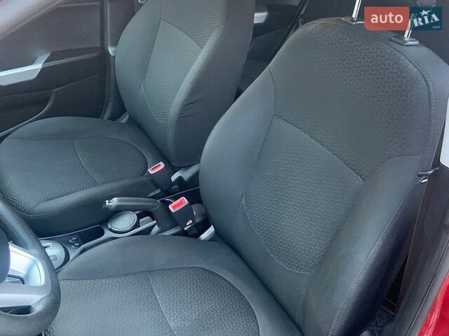 Красный Киа Рио, объемом двигателя 1.4 л и пробегом 123 тыс. км за 8300 $, фото 9 на Automoto.ua
